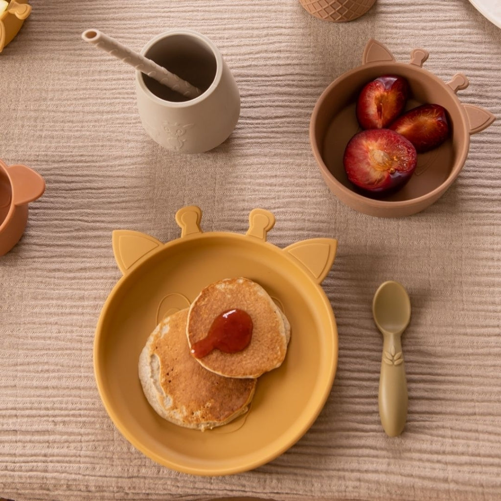 nuuroo Akila silicone plate 2-pack Giraf Plate Dusty yellow