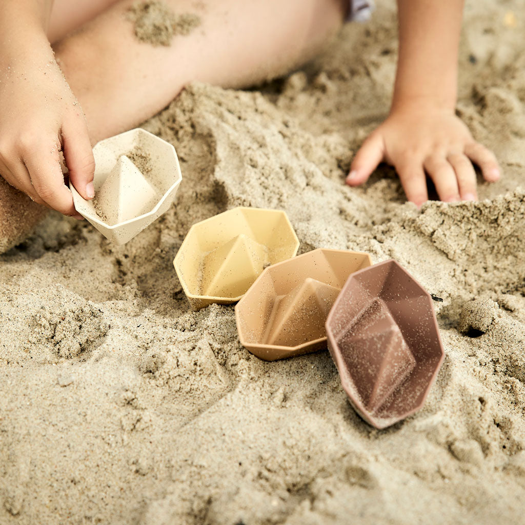 nuuroo Asger silicone boat 4-pack Toy Brown mix