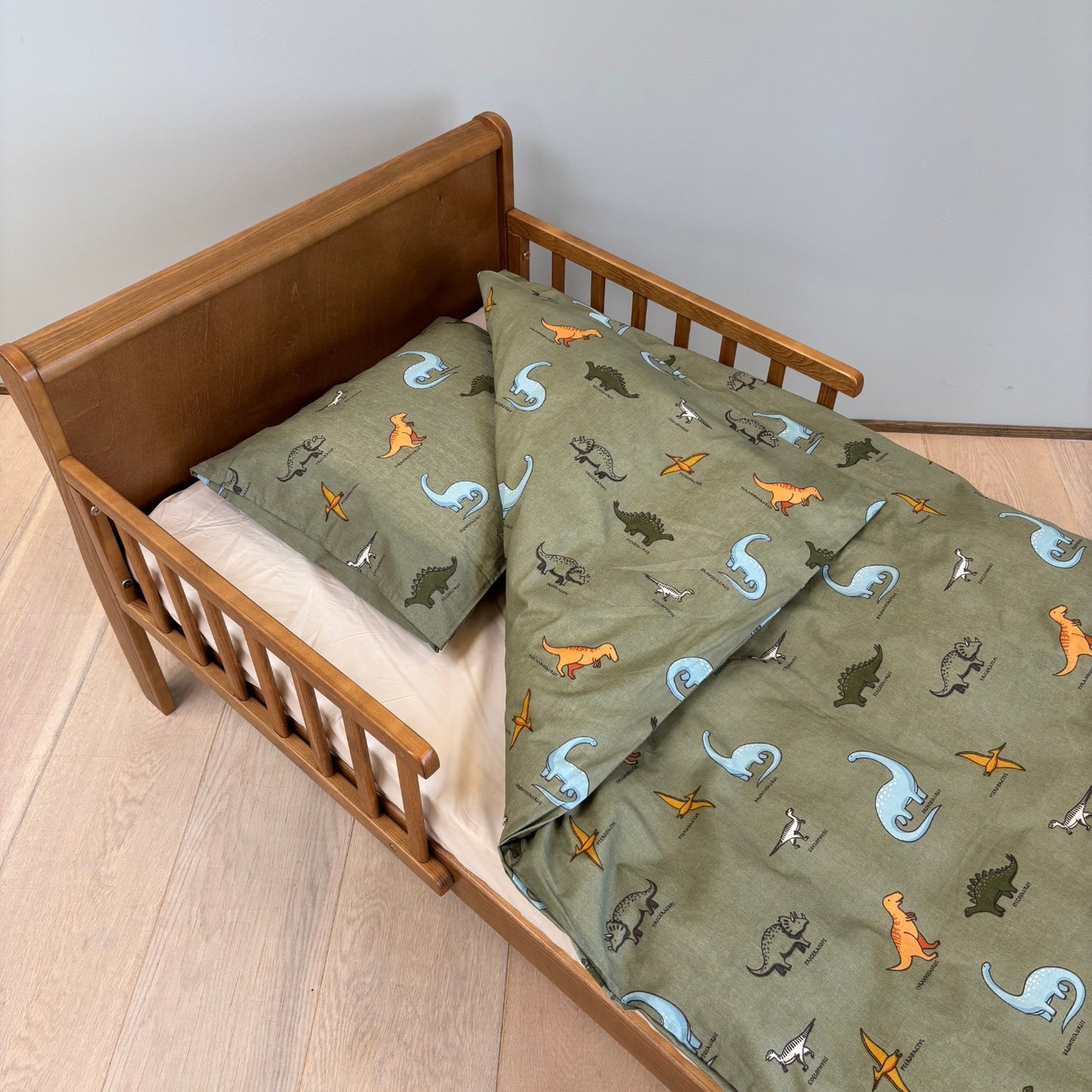 nuuroo By Mats - Baby bed linen Bed linen Dino Names