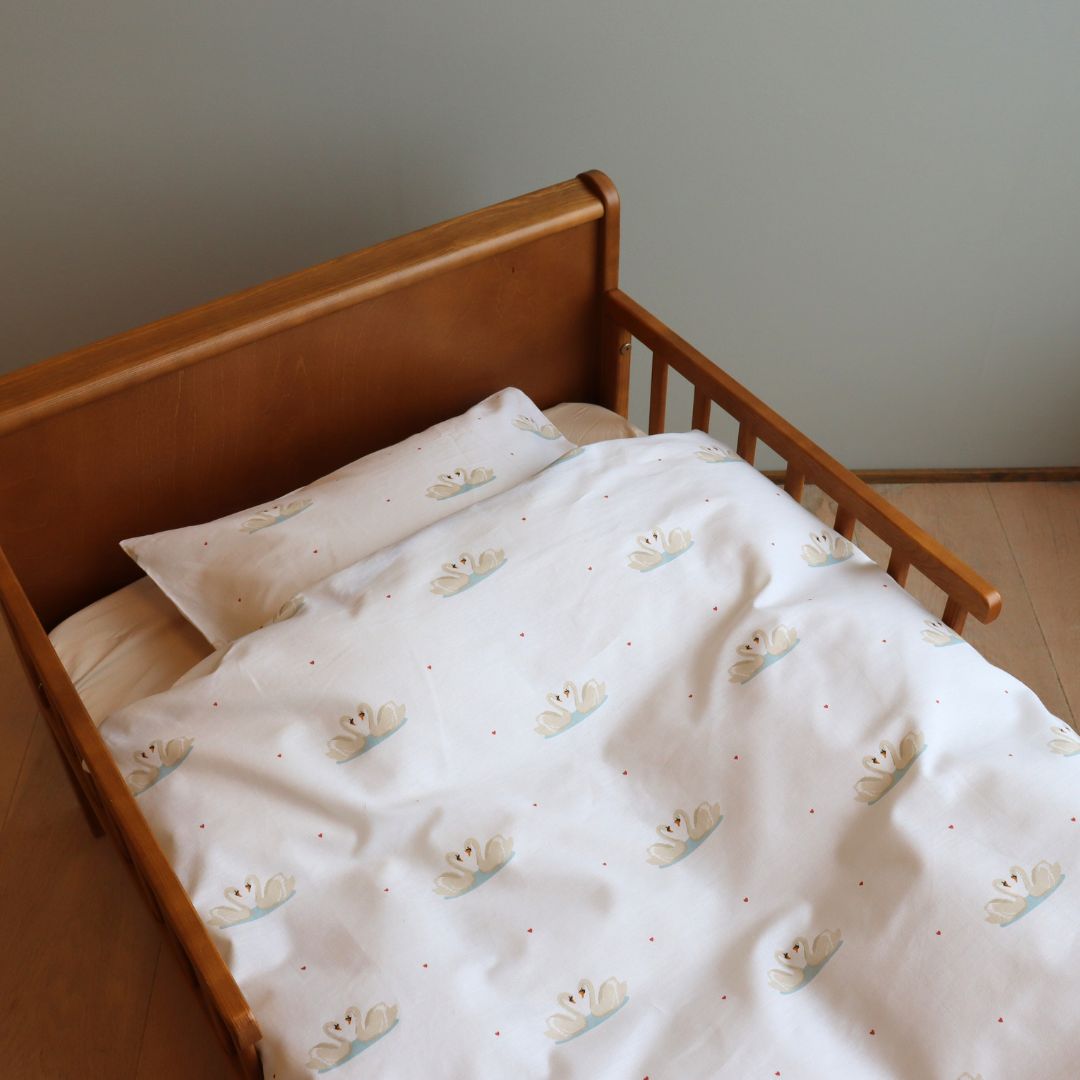 nuuroo By Mats - Baby bed linen Sengetøj Swan love
