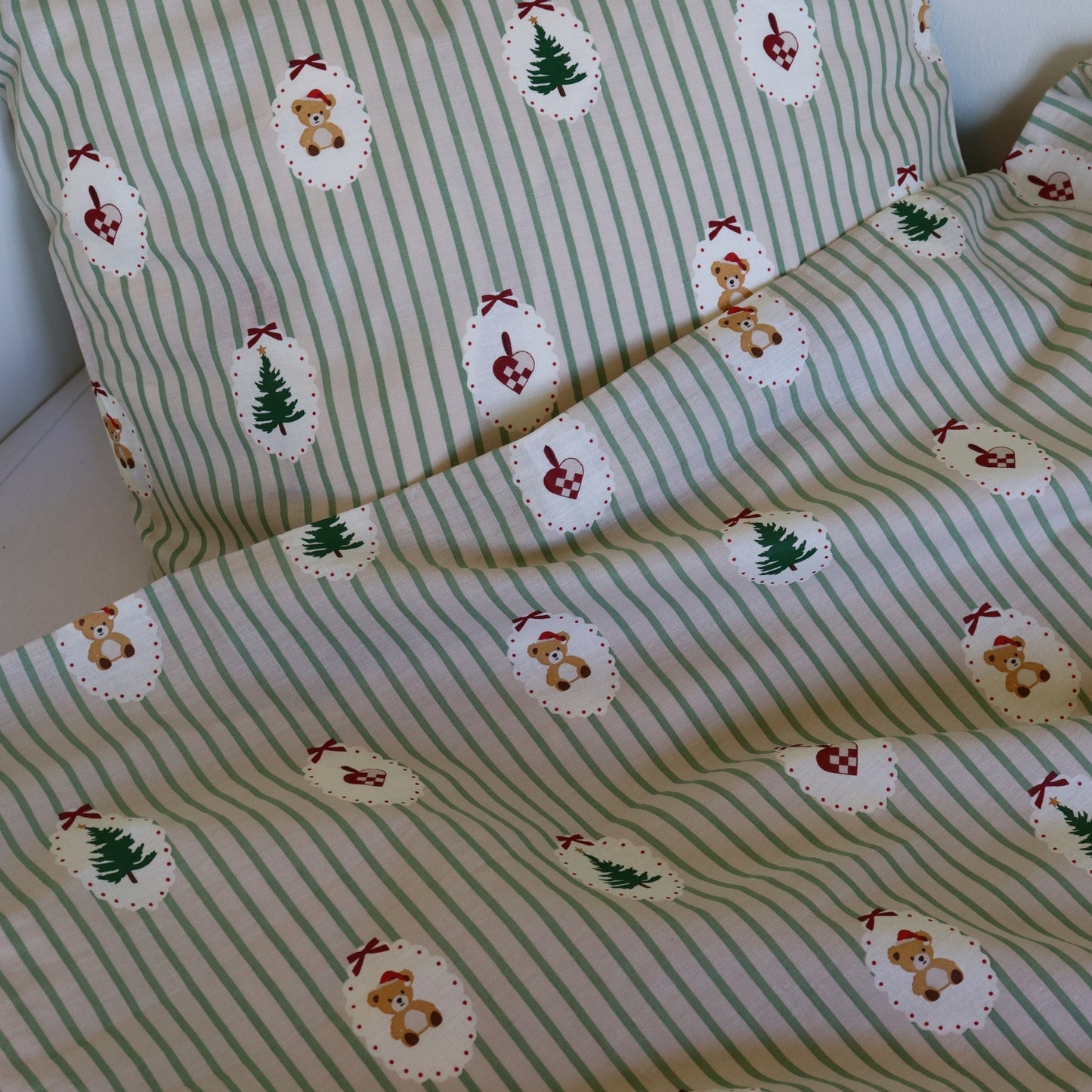 nuuroo By Mats - Junior bed linen Bed linen Happy Holiday