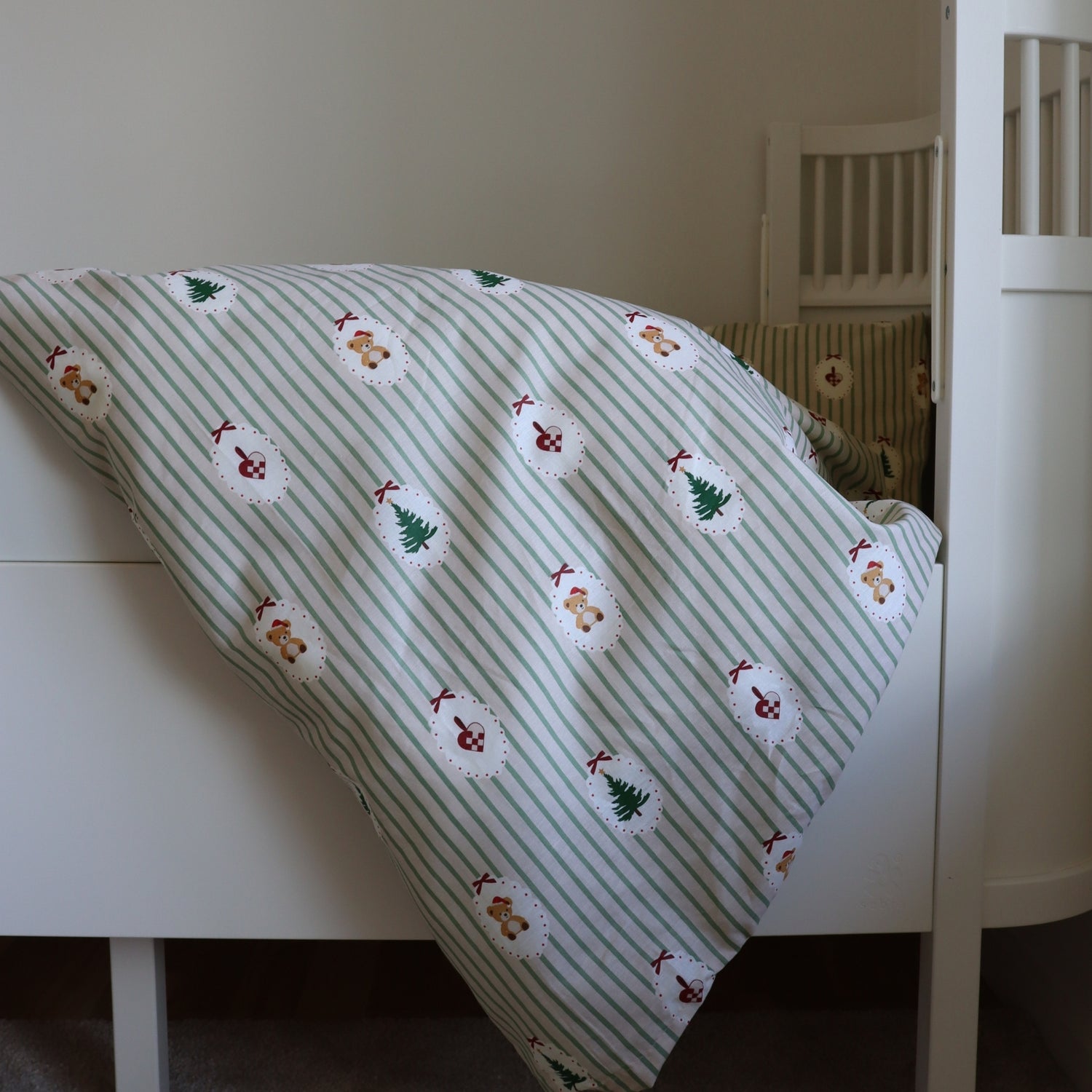nuuroo By Mats - Junior bed linen Bed linen Happy Holiday