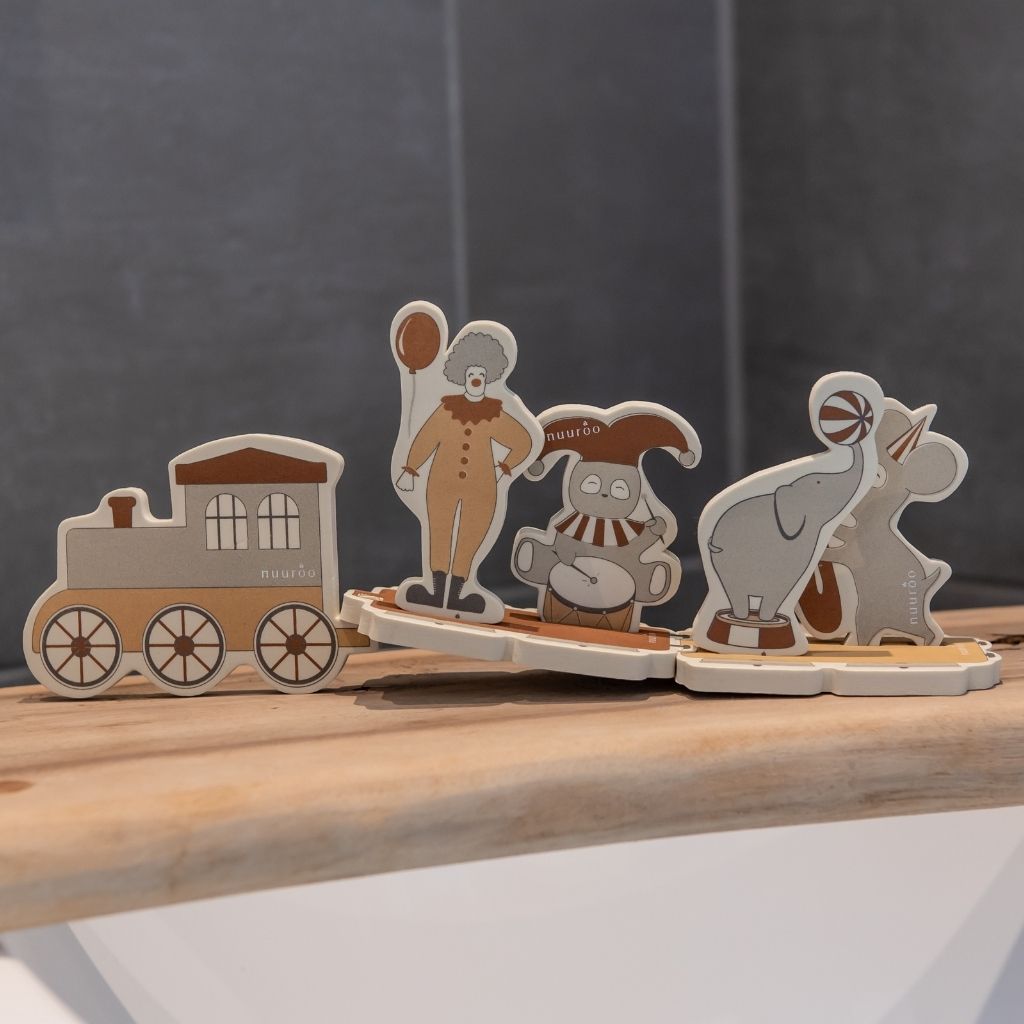 nuuroo Elis foam bath toy 10 pcs Toy Cream carnival train
