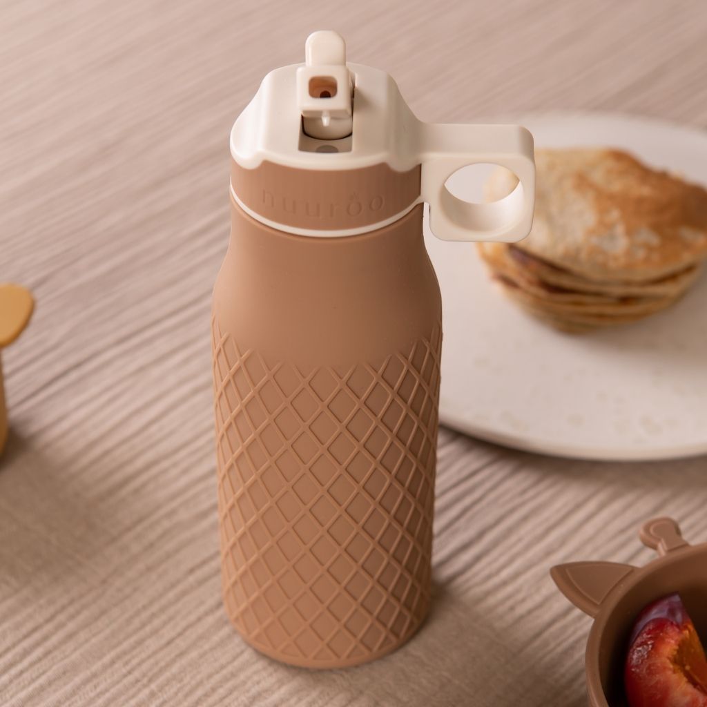 nuuroo Isa silicone drinking bottle 400 ml Drinking bottle Chocolate malt