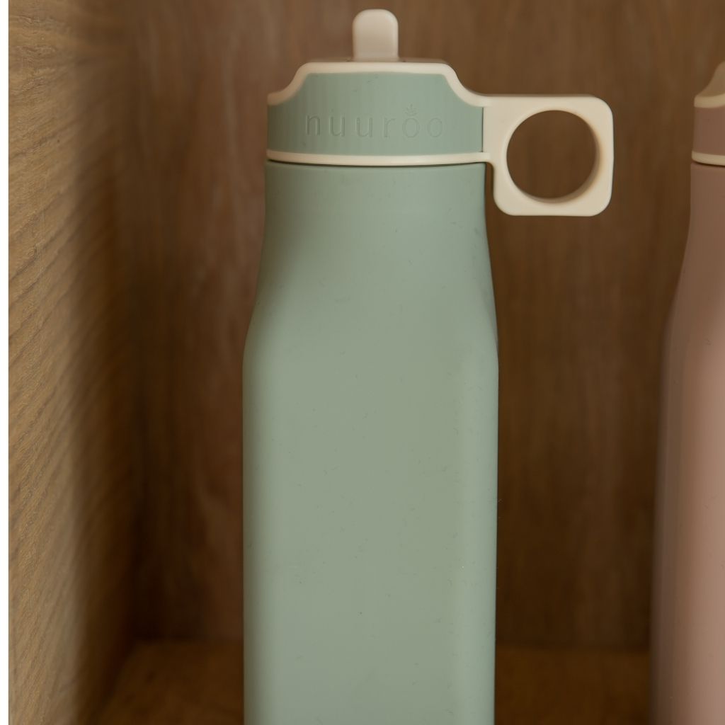nuuroo Lindi silicone drinking bottle 450 ml Drinking bottle Desert sage