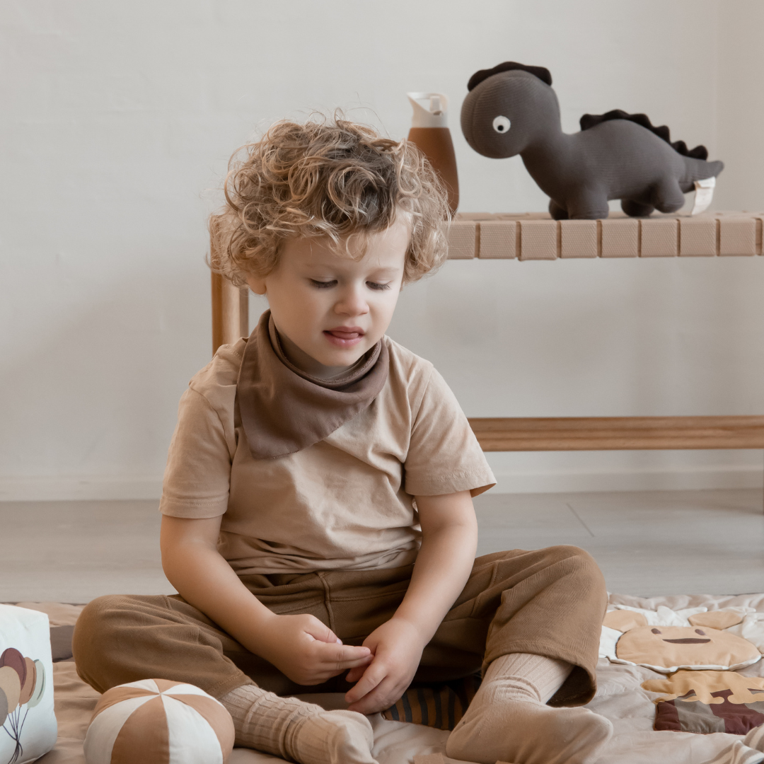 nuuroo Maja teddybear Dino Teddybear Falcon