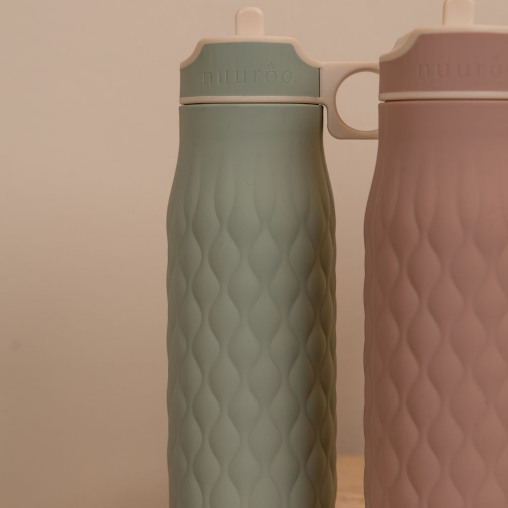 nuuroo Nima silicone drinking bottle 400 ml Drinking bottle Desert sage
