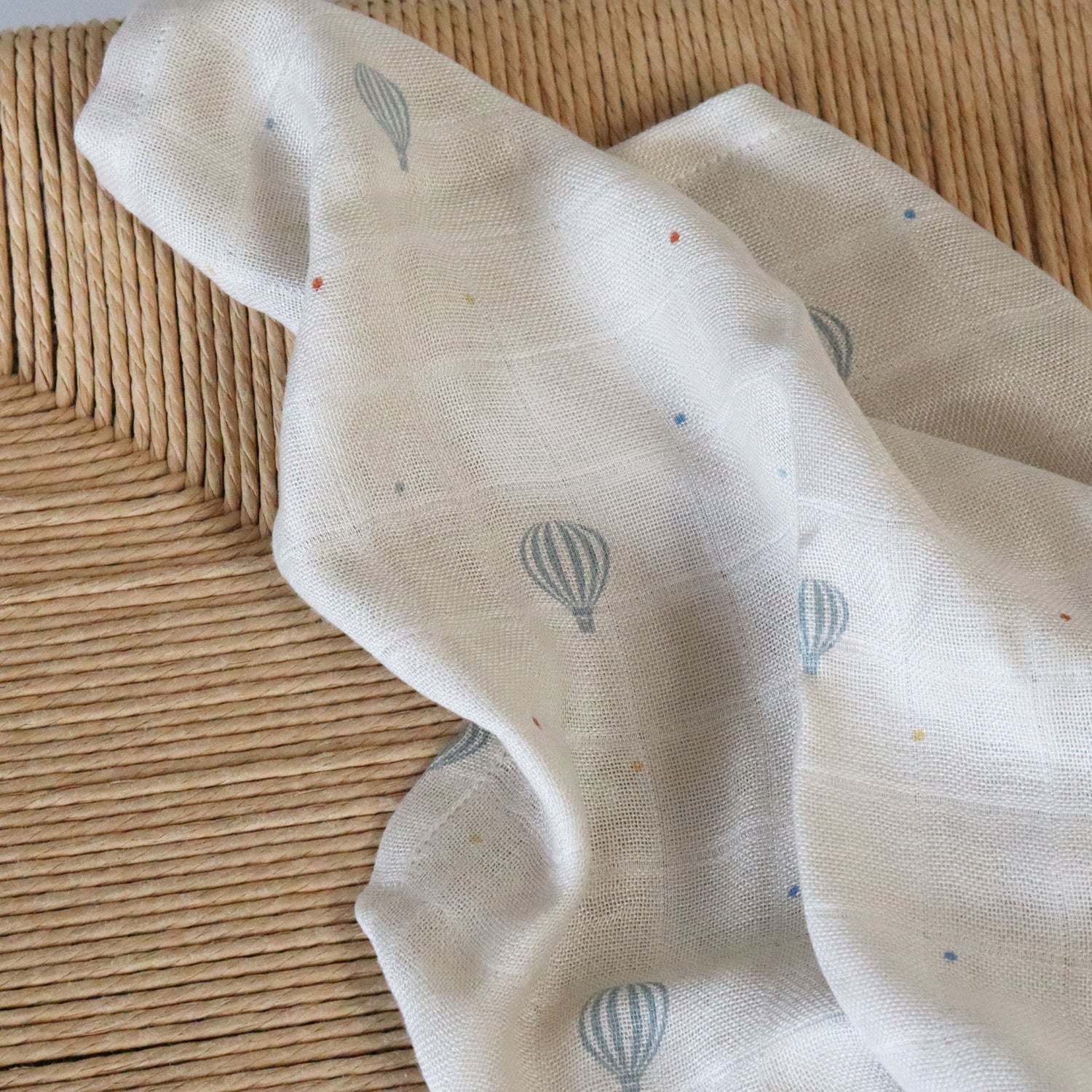 nuuroo Valentin bamboo muslin swaddle Swaddle Air balloon dot