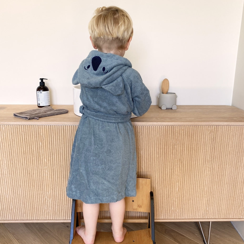nuuroo Achaia terry bathrobe Towel Lead