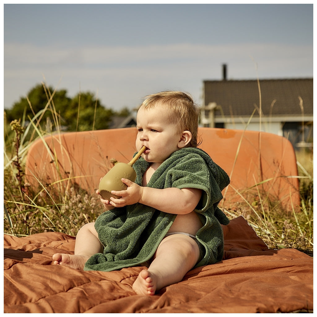 nuuroo Adita silicone cup with straw Cup Olive green