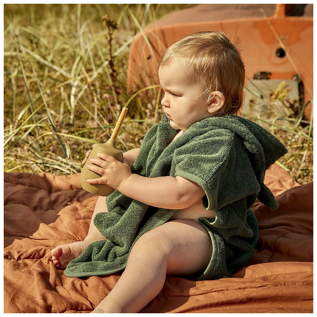 nuuroo Adita silicone cup with straw Cup Olive green