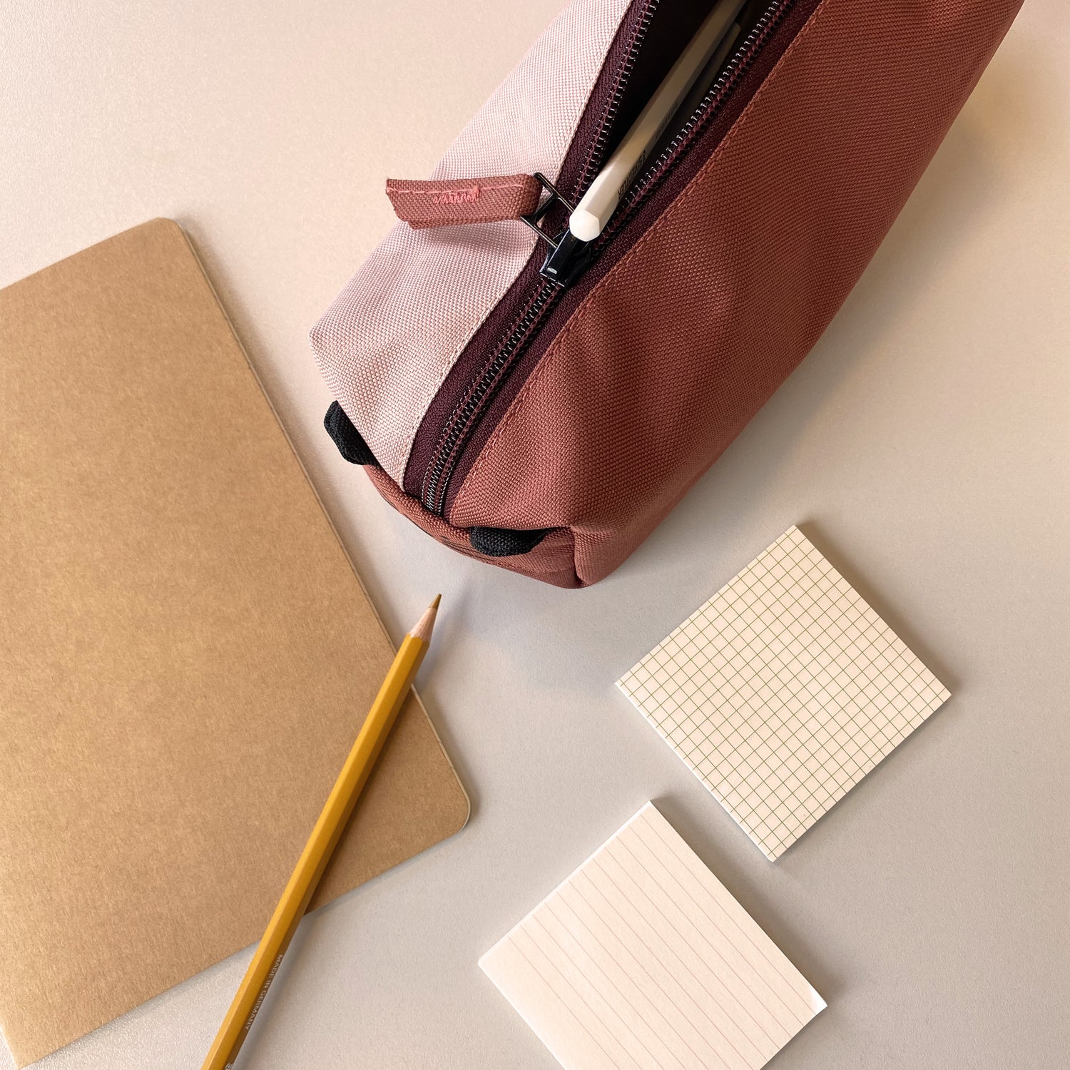 nuuroo Oliver pencilhouse Pencil case Rose